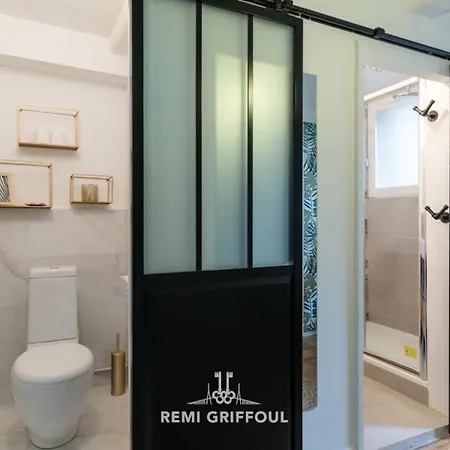 L'atelier D'elea 4 Terrace - Industrial-chic In The Heart Of Semesterbostad *