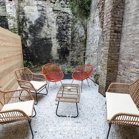 Dom wakacyjny L'atelier D'elea 4 Terrace - Industrial-chic In The Heart Of *